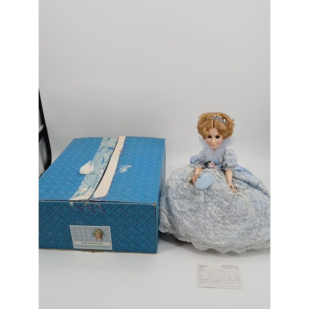 Madame Alexander As Herself In Blue And Silver #2295 21" Anniversary Edition